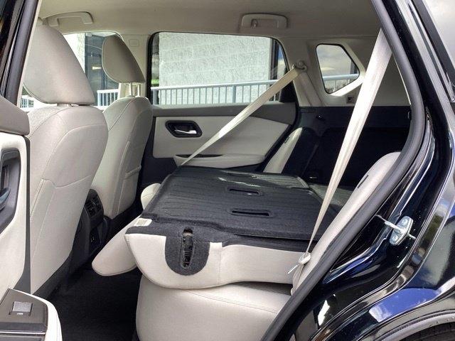 Nissan Rogue  2025