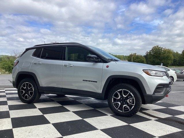 Jeep Compass photo 5