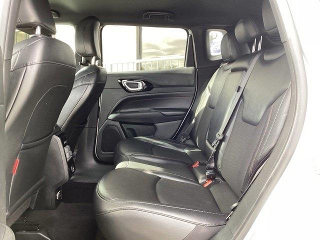 Jeep Compass photo 24