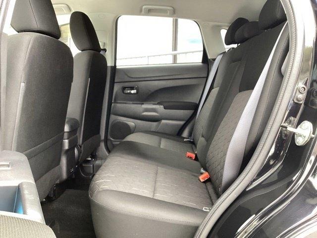 Mitsubishi Outlander Sport photo 23