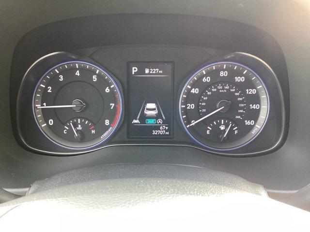 Hyundai Kona photo 18