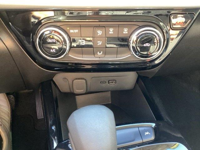 Chevrolet Trax photo 19