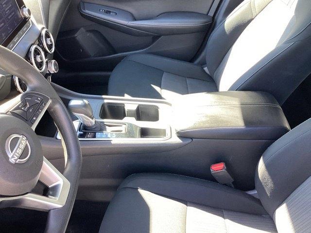 Nissan Sentra  2024