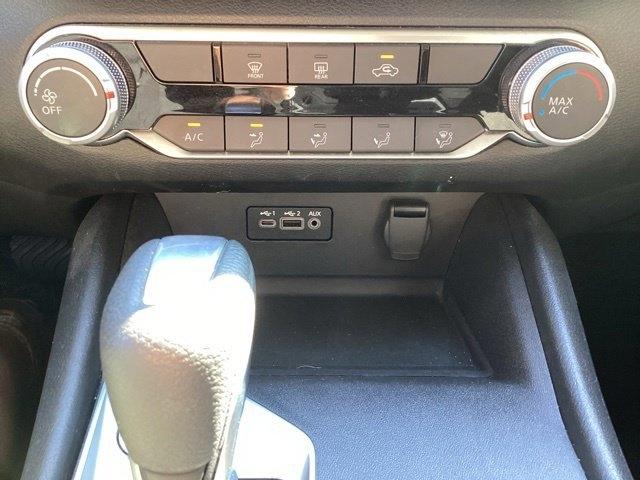 Nissan Altima  2025