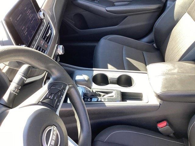 Nissan Altima  2025