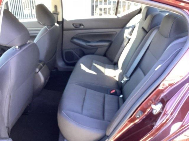 Nissan Altima  2025