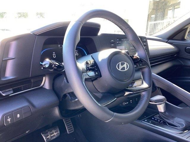 Hyundai Elantra photo 27