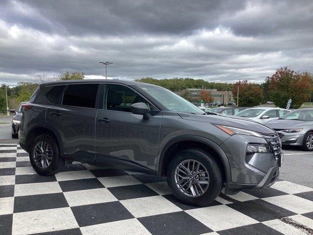 Nissan Rogue  2024