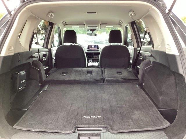 Nissan Rogue  2024