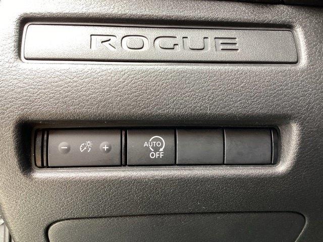 Nissan Rogue  2024