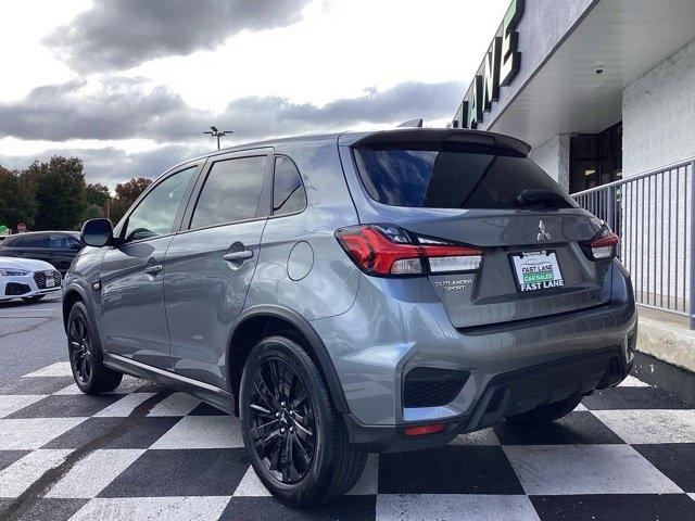 Mitsubishi Outlander Sport  2025