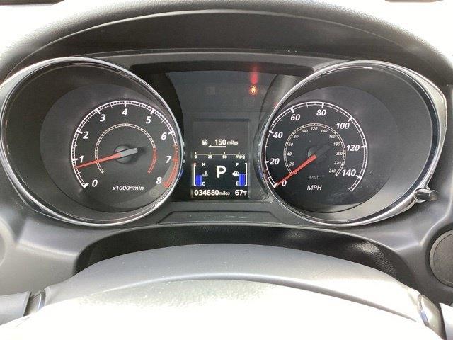Mitsubishi Outlander Sport  2025