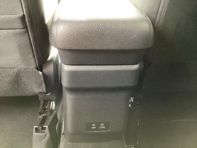 Mitsubishi Outlander Sport  2025