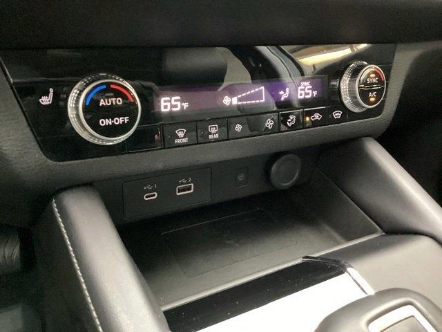 Mitsubishi Outlander  2024