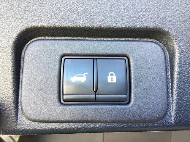 Nissan Rogue  2025