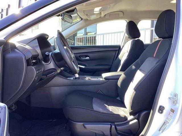 Nissan Sentra  2025