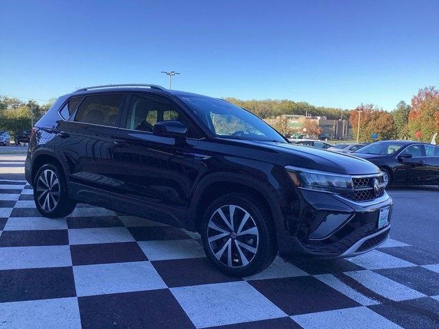 Volkswagen Taos  2024