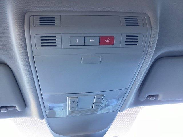 Volkswagen Taos  2024