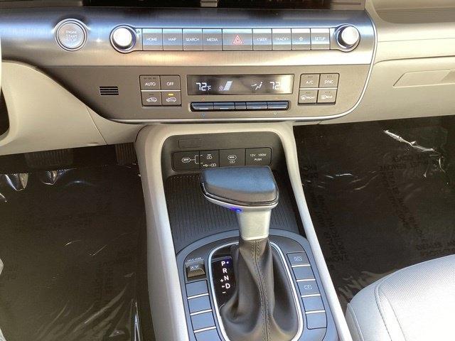 Hyundai Kona  2025
