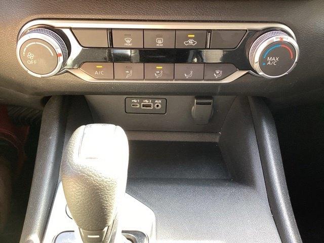 Nissan Altima  2025