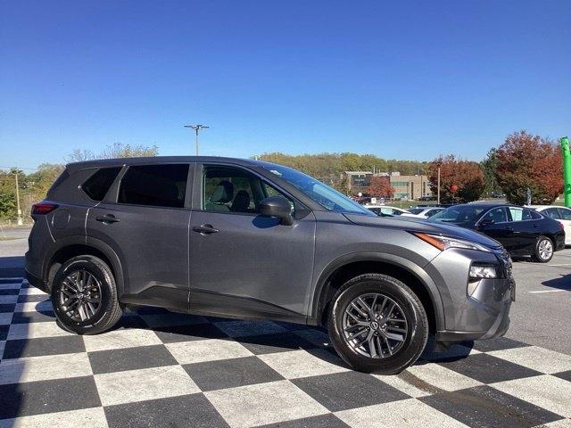 Nissan Rogue  2024