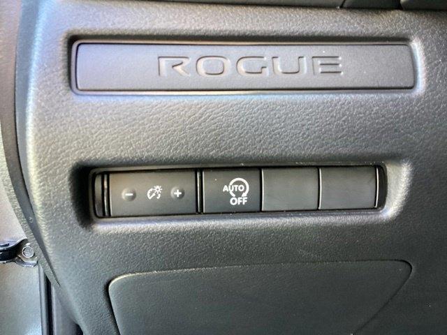 Nissan Rogue  2024