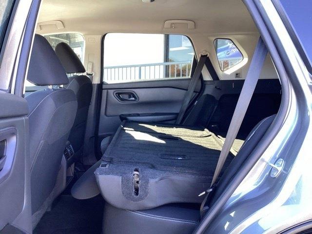Nissan Rogue  2024