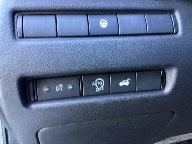 Nissan Rogue  2025