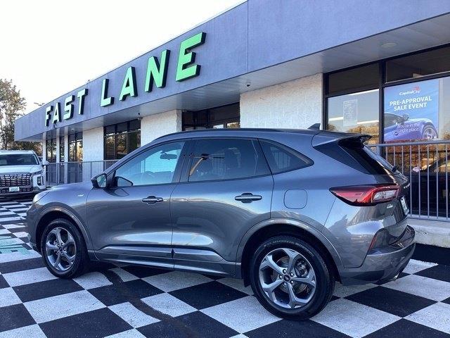 Ford Escape  2023
