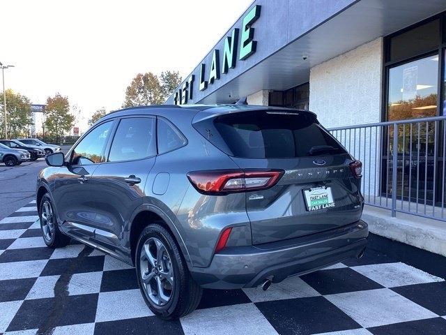 Ford Escape  2023