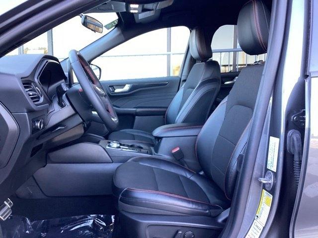 Ford Escape  2023