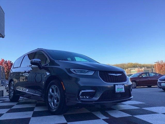 Chrysler Pacifica  2023