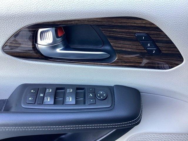 Chrysler Pacifica  2023