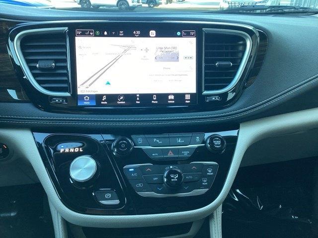 Chrysler Pacifica  2023