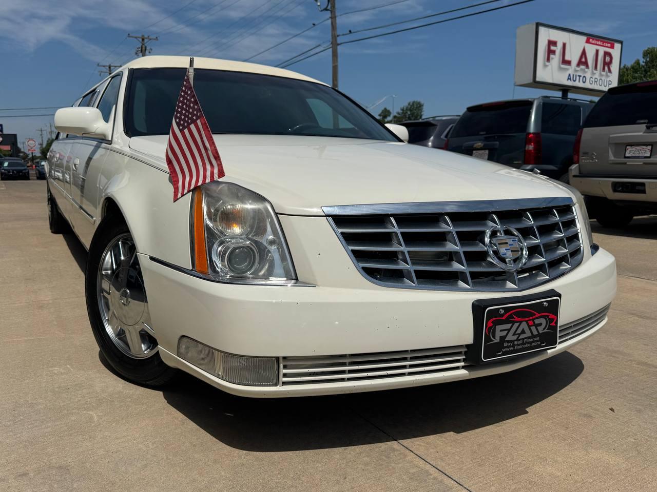 2009 Cadillac DTS Professional 4dr Sdn Limousine