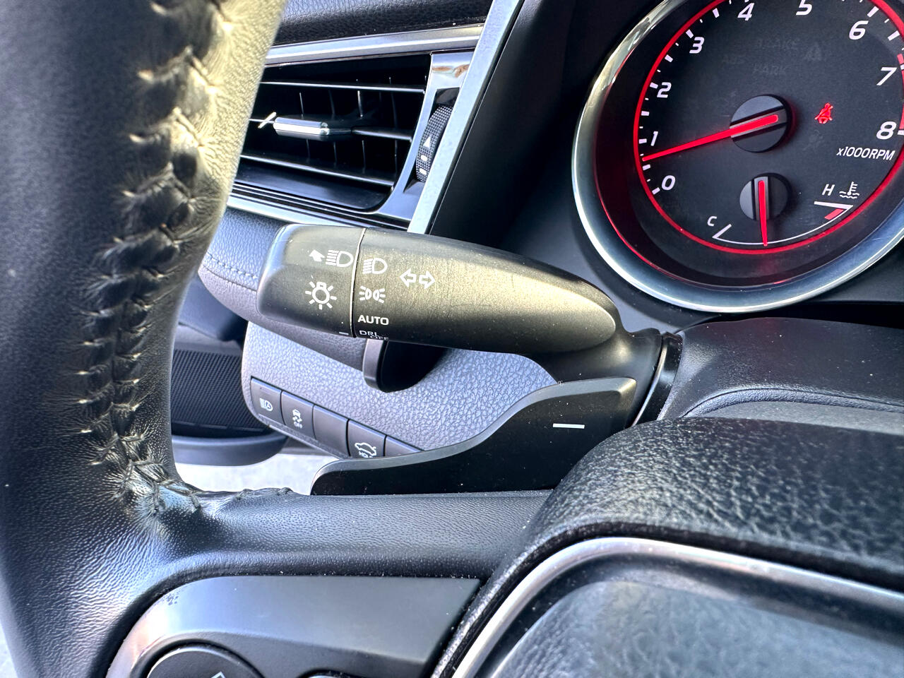 Toyota Camry XSE Auto (Natl) 2019