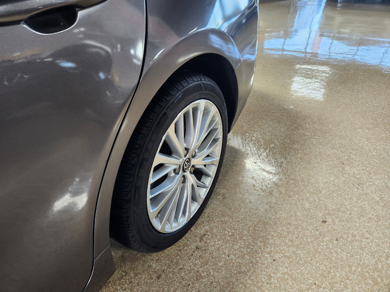 Toyota Camry XLE 2018