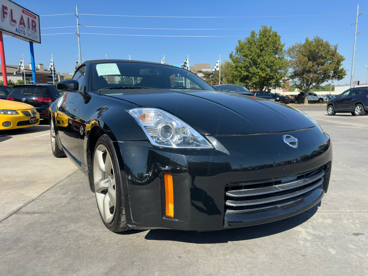 Nissan 350Z 2dr Roadster Touring Auto 2006 Nissan 350Z 2dr Roadster Touring Auto 2006