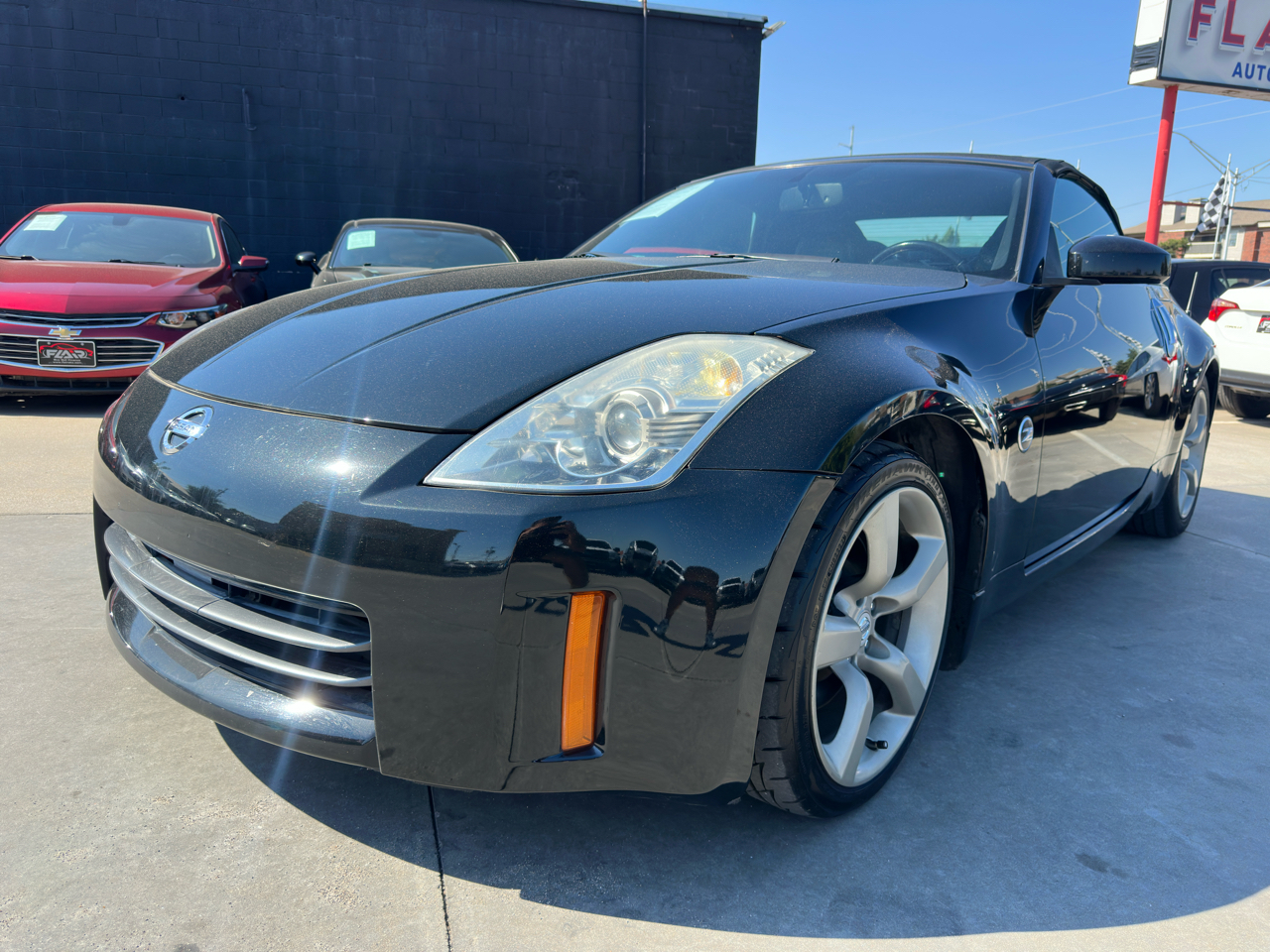 Nissan 350Z 2dr Roadster Touring Auto 2006 Nissan 350Z 2dr Roadster Touring Auto 2006
