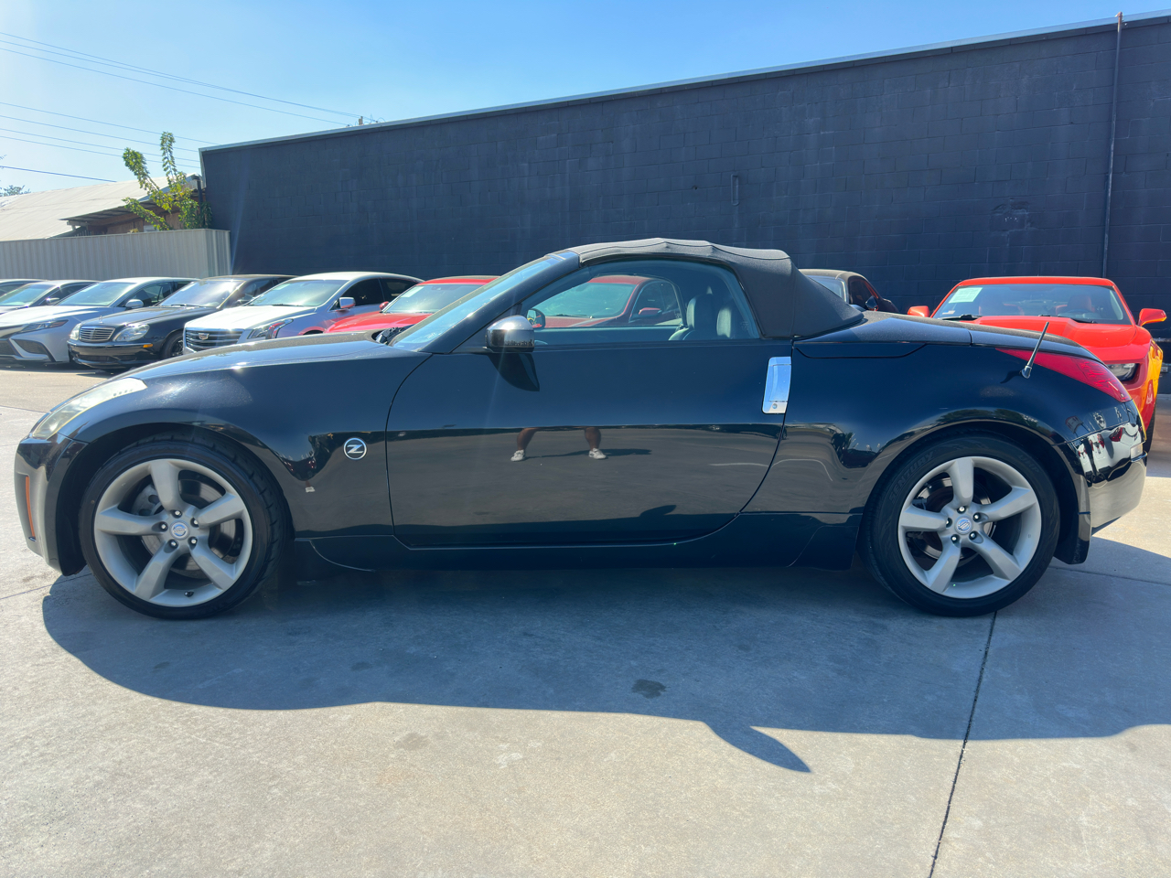 Nissan 350Z 2dr Roadster Touring Auto 2006 Nissan 350Z 2dr Roadster Touring Auto 2006