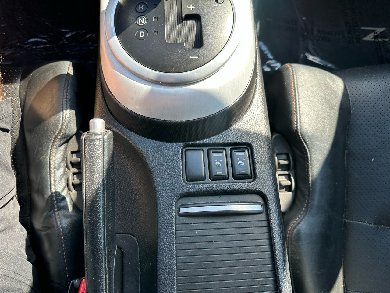 Nissan 350Z 2dr Roadster Touring Auto 2006 Nissan 350Z 2dr Roadster Touring Auto 2006