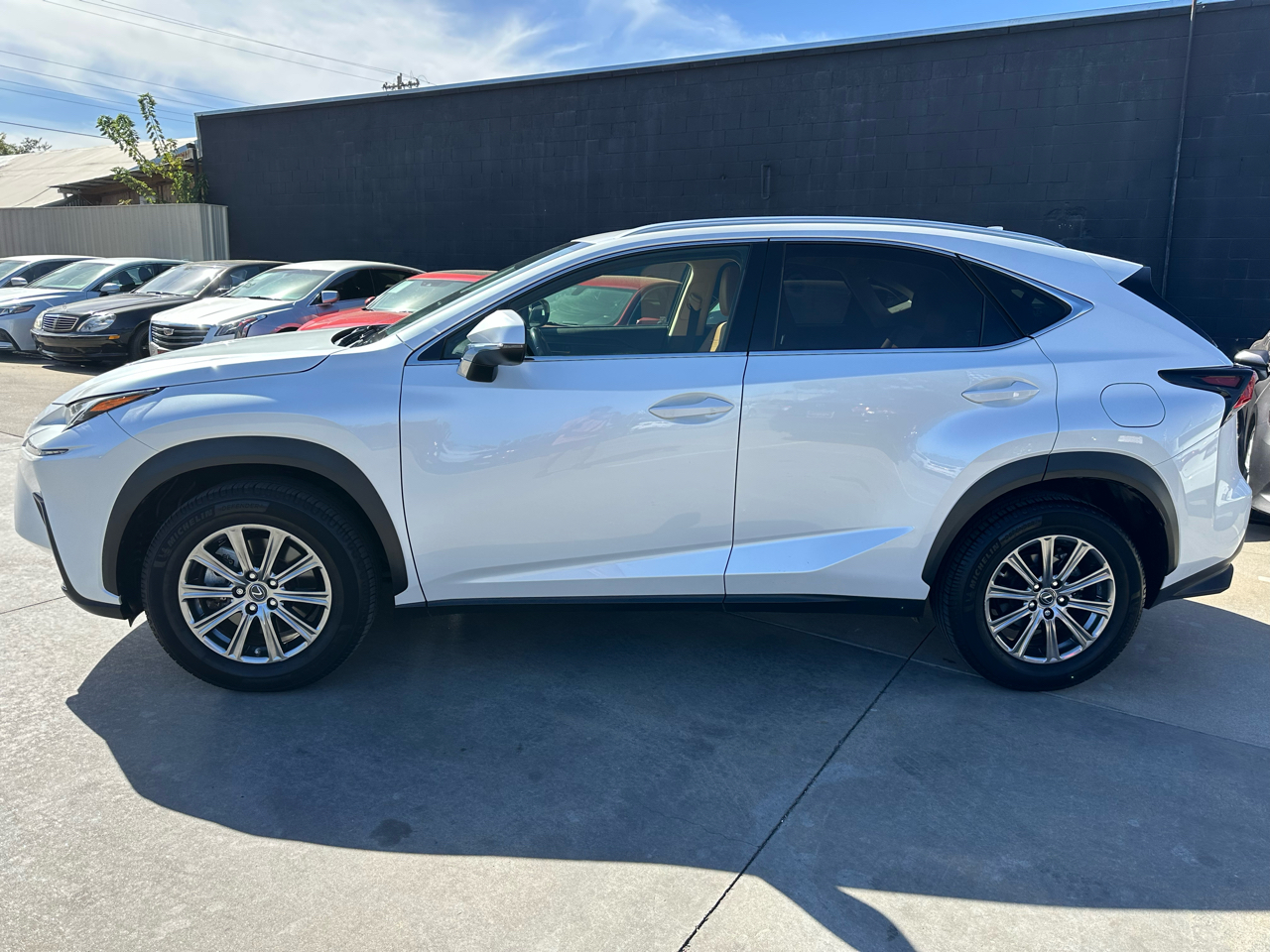 Lexus NX NX 300 FWD 2020 Lexus NX NX 300 FWD 2020