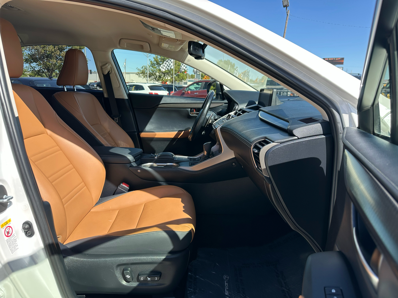 Lexus NX NX 300 FWD 2020 Lexus NX NX 300 FWD 2020
