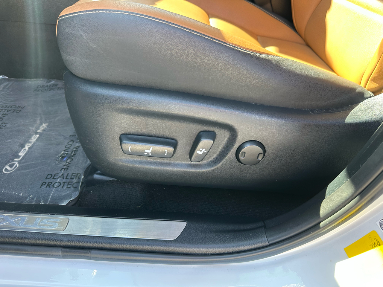 Lexus NX NX 300 FWD 2020 Lexus NX NX 300 FWD 2020