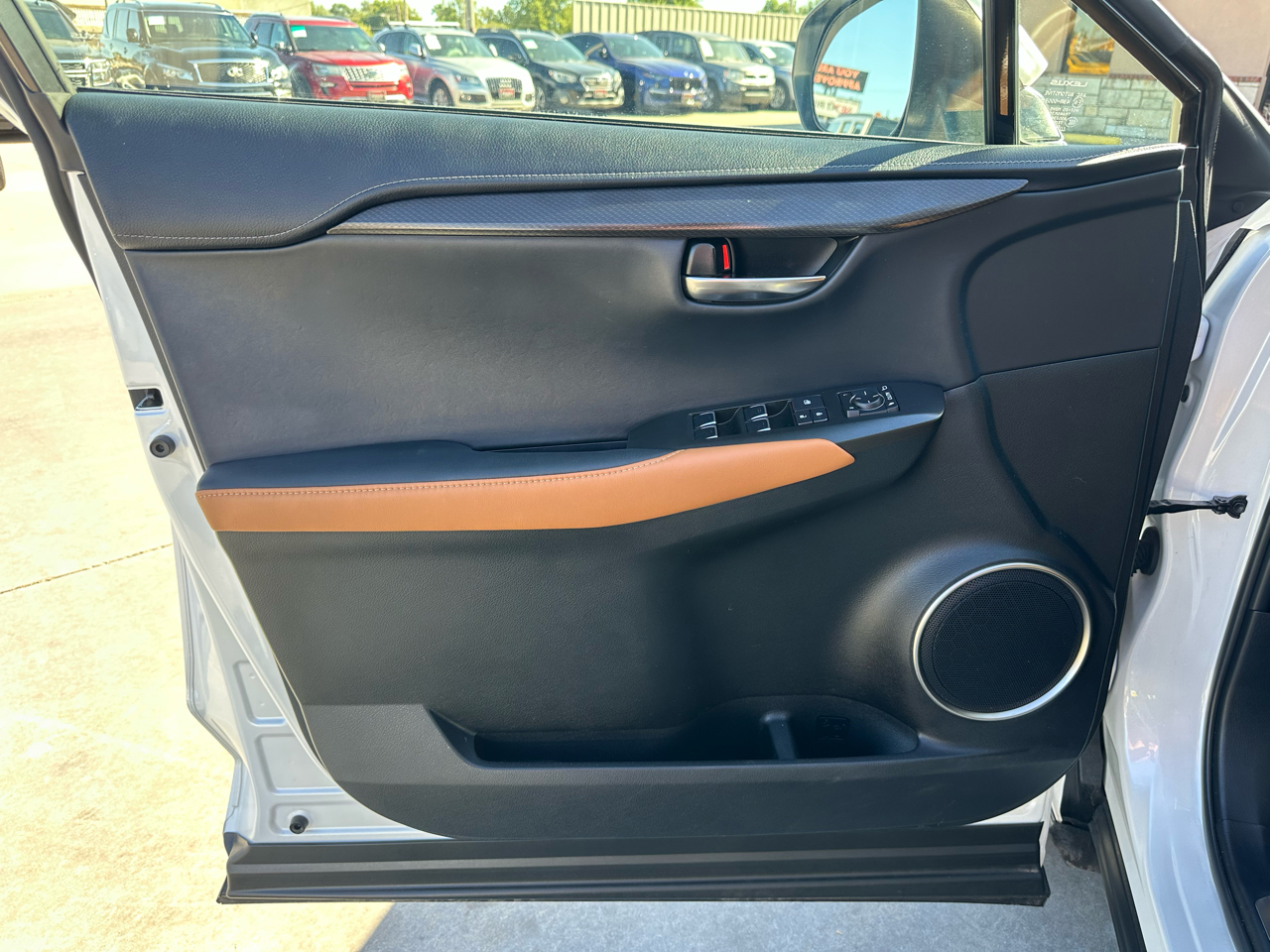 Lexus NX NX 300 FWD 2020 Lexus NX NX 300 FWD 2020