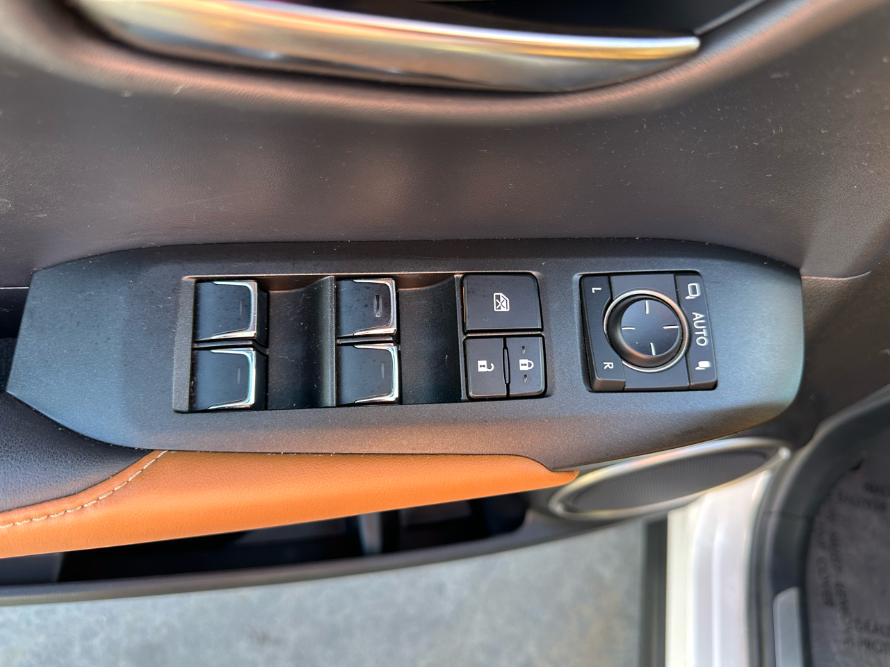 Lexus NX NX 300 FWD 2020 Lexus NX NX 300 FWD 2020