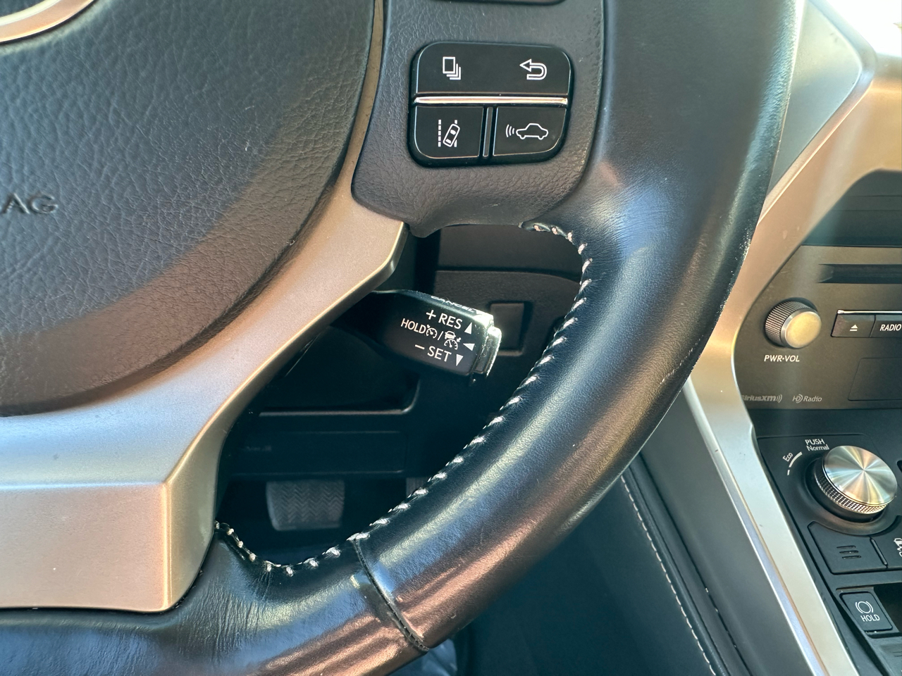 Lexus NX NX 300 FWD 2020 Lexus NX NX 300 FWD 2020