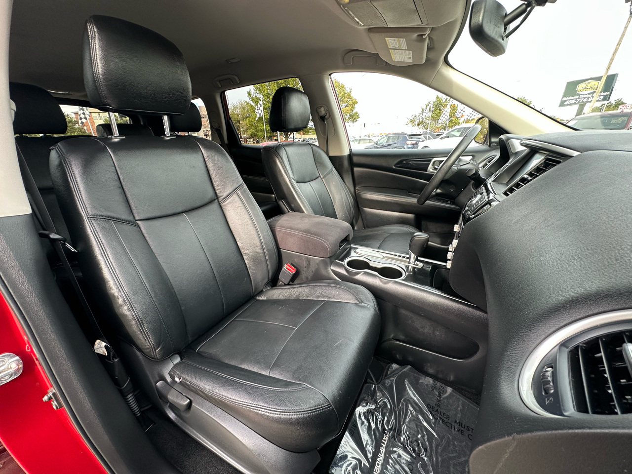 Nissan Pathfinder FWD SV 2019 Nissan Pathfinder FWD SV 2019