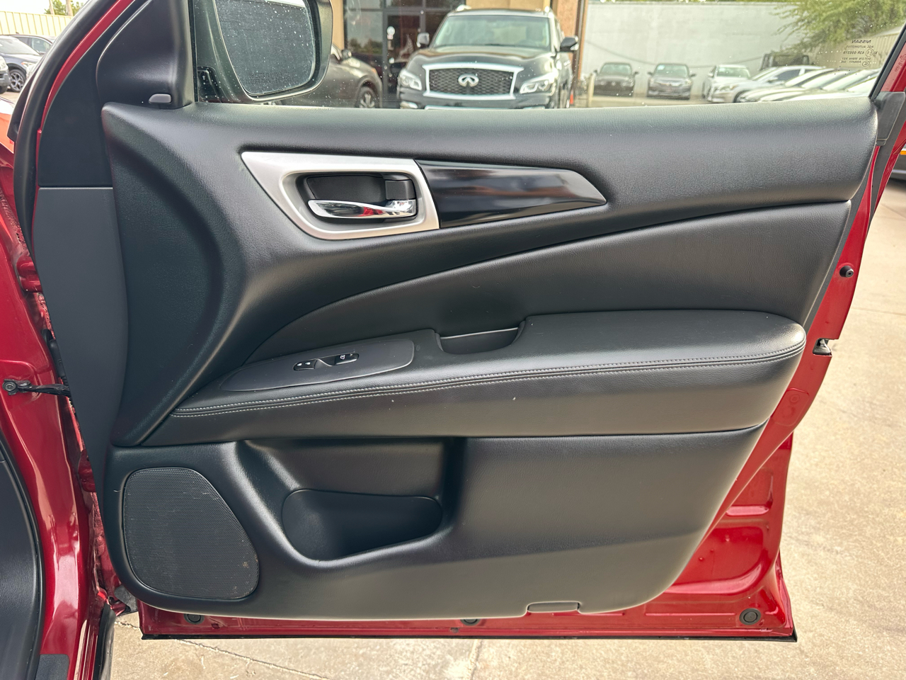 Nissan Pathfinder FWD SV 2019 Nissan Pathfinder FWD SV 2019