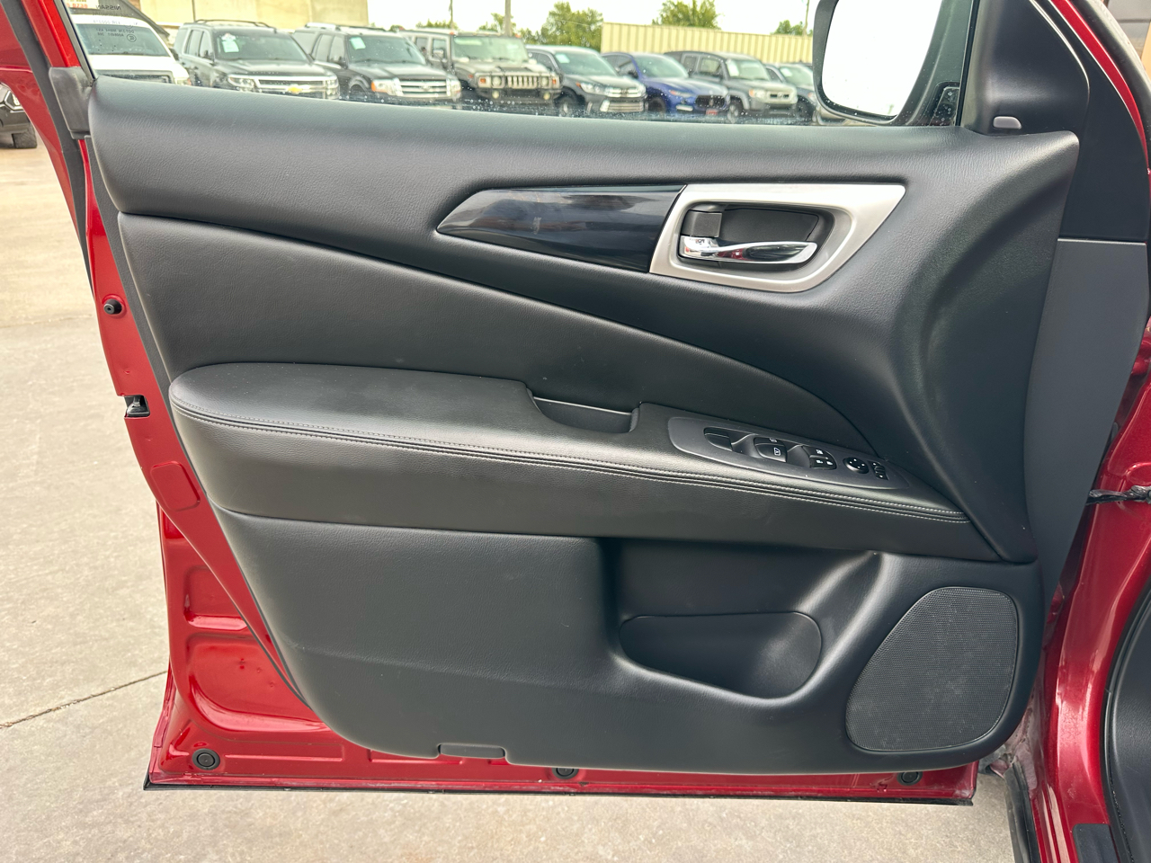 Nissan Pathfinder FWD SV 2019 Nissan Pathfinder FWD SV 2019